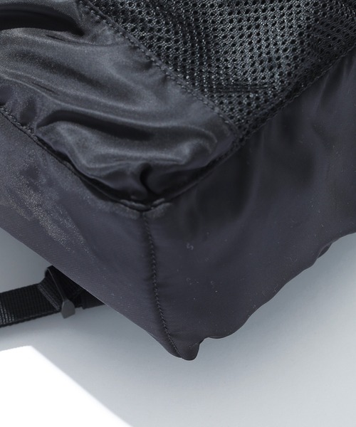 SILAS（サイラス）の「DRAWSTRING BAG（バックパック/リュック・メンズ・ブラック/オリーブ・ONE SIZE）」の9枚目の写真