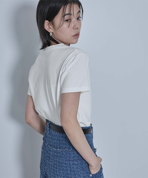 miette（ミエット）の「ブラシ刺繍Tシャツ（Tシャツ/カットソー・レディース・チャコール/ブラック/オフホワイト・FREE）」の6枚目の写真