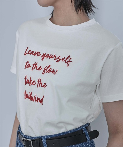miette（ミエット）の「ブラシ刺繍Tシャツ（Tシャツ/カットソー・レディース・チャコール/ブラック/オフホワイト・FREE）」の10枚目の写真
