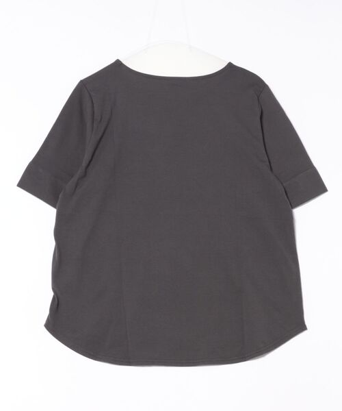 alotta(アロッタ)の「袖口パール調ボタンTシャツ(Tシャツ/カットソー・レディース・ダークラベンダー/ブラック/チャコール/ネイビー/グレイッシュブルー・LL/L/M/3L/5L/4L)」の18枚目の写真