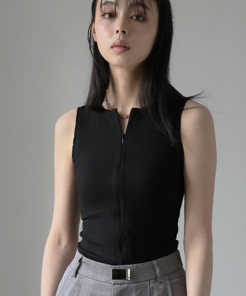 Ulysses(ユリシス)の「ジップデザインノースリーブ(タンクトップ・レディース・グレー/ブラック・S/M)」の2枚目の写真