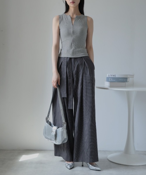 Ulysses(ユリシス)の「ジップデザインノースリーブ(タンクトップ・レディース・グレー/ブラック・S/M)」の19枚目の写真