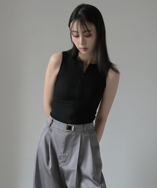 Ulysses(ユリシス)の「ジップデザインノースリーブ(タンクトップ・レディース・グレー/ブラック・S/M)」の8枚目の写真