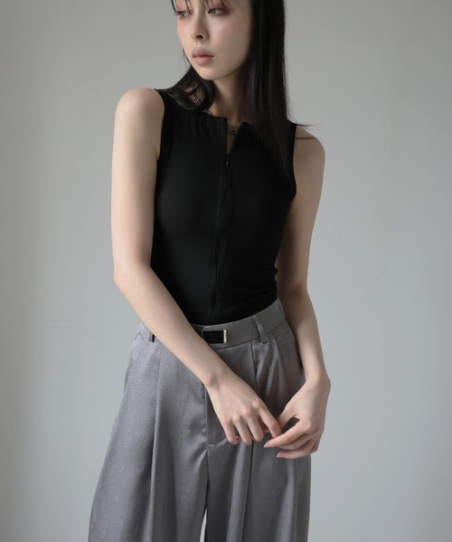 Ulysses(ユリシス)の「ジップデザインノースリーブ(タンクトップ・レディース・グレー/ブラック・S/M)」の16枚目の写真