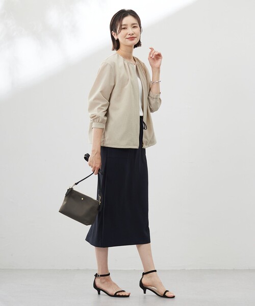 J.PRESS Ladies(J.プレス レディス)の「【WEB限定カラーあり・洗える・接触冷感・吸水速乾】Lightジョーゼット ナロー スカート(スカート・レディース・ネイビー系/ダークブラウン系/ベージュ系・S/XS)」の14枚目の写真