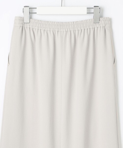 J.PRESS Ladies(J.プレス レディス)の「【WEB限定カラーあり・洗える・接触冷感・吸水速乾】Lightジョーゼット ナロー スカート(スカート・レディース・ネイビー系/ダークブラウン系/ベージュ系・S/XS)」の8枚目の写真