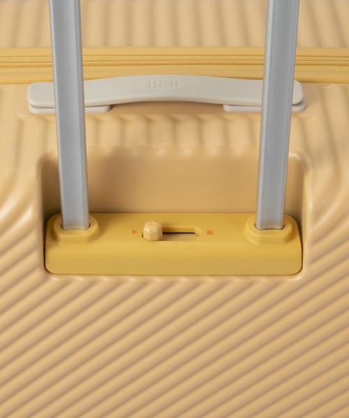 HaNT（ハント）の「スーツケース ココント 75L キャスターストッパー 05515（スーツケース/キャリーバッグ・レディース・ネイビー/イエロー/ピンク/モーブ系・FREE）」の16枚目の写真