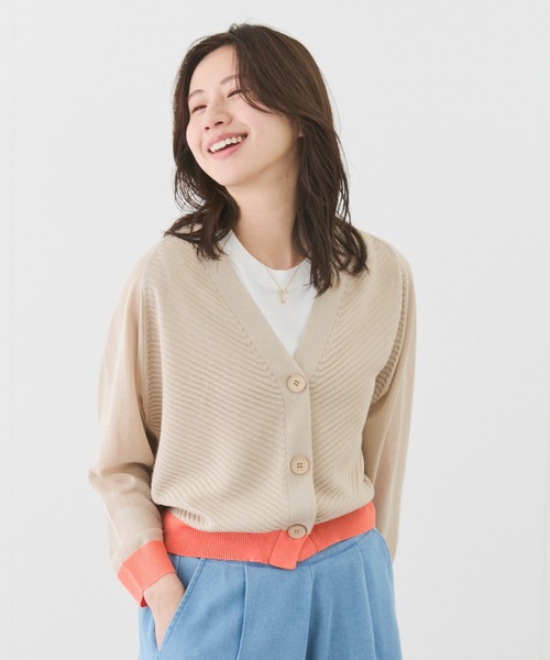Jayro(ジャイロ)の「バイカラーニットカーディガン(カーディガン/ボレロ・レディース・ライトグレー/ホワイト系その他/ライトグリーン/ベージュ/ネイビー/イエロー/ブラック/ピンク系その他/ブルー・FREE)」の14枚目の写真