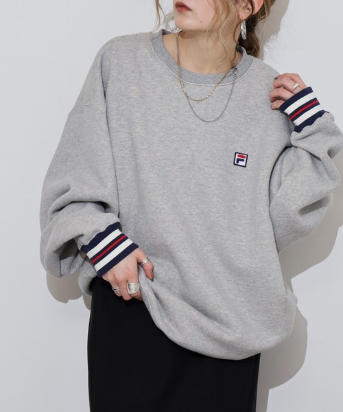 FILA HERITAGE（フィラヘリテージ）の「FILA HERITAGE CREW NECK SWEAT ロゴ刺繍 クルーネックスウェット（スウェット・メンズ・グレー/ネイビー・XL/L/M）」の4枚目の写真