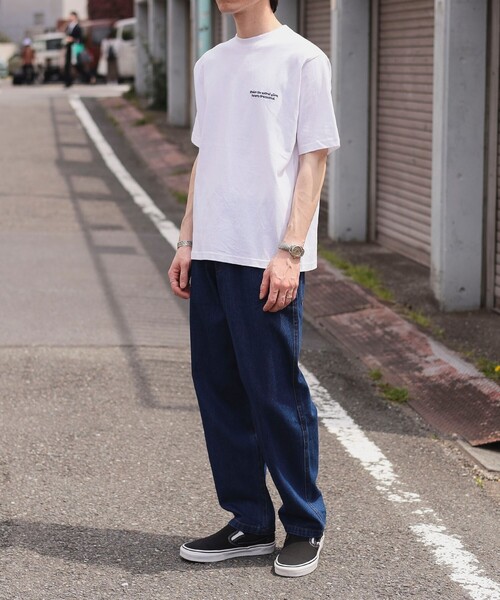 BEAMS HEART（ビームスハート）の「【ユニセックス】ハート スター バックプリント Tシャツ（Tシャツ/カットソー・メンズ・チャコールグレー/ホワイト・MEDIUM/SMALL/X-LARGE/LARGE）」の13枚目の写真