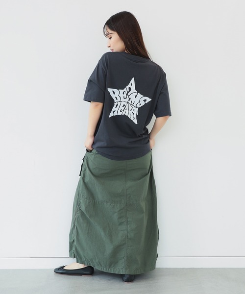 BEAMS HEART(ビームスハート)の「【ユニセックス】ハート スター バックプリント Tシャツ(Tシャツ/カットソー・メンズ・ホワイト/チャコールグレー・SMALL/MEDIUM/LARGE/X-LARGE)」の18枚目の写真