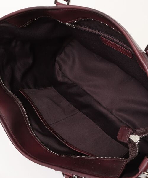 MEN'S BIGI（メンズビギ）の「【SEEKER/シーカー】別注ムラレザー2wayトート&ショルダーバッグ（トートバッグ・メンズ・ブラック/ネイビー/ダークブラウン・FREE）」の19枚目の写真