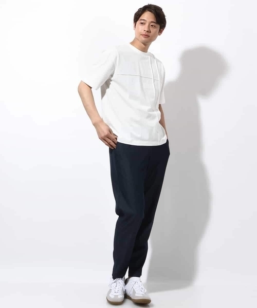 a.v.v（アーヴェヴェ）の「【接触冷感/綿100％】ピンタックデザインTシャツ（デザテクシリーズ）（Tシャツ/カットソー・メンズ・ブラック/グリーン/ホワイト/ネイビー・50/46/48/44）」の14枚目の写真