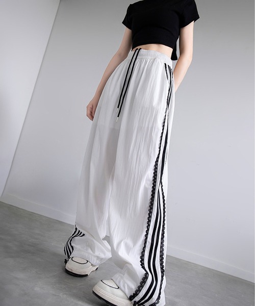 MAISON DE THERESE（メゾン ド テレーズ）の「レースリボン付きハイウエストワイドパンツ（その他パンツ・レディース・ホワイト/ブラック・S/M/L/XL）」の2枚目の写真