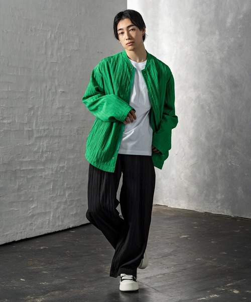 +CLOSET(プラスクローゼット)の「クリンクル加工ワイドパンツ(その他パンツ・メンズ・ブラック/ホワイト・X-LARGE/LARGE/MEDIUM)」の11枚目の写真