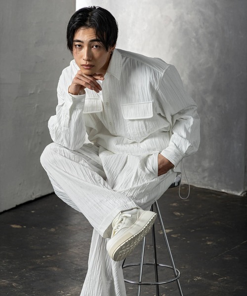 +CLOSET(プラスクローゼット)の「クリンクル加工ワイドパンツ(その他パンツ・メンズ・ブラック/ホワイト・X-LARGE/LARGE/MEDIUM)」の21枚目の写真