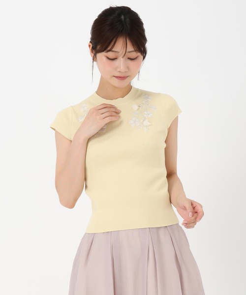 MISCH MASCH(ミッシュマッシュ)の「フラワー刺繍フレンチスリーブニット(ニット/セーター・レディース・イエロー/ピンク/ホワイト・フリ-)」の11枚目の写真