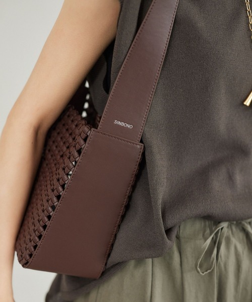 BARNYARDSTORM（バンヤードストーム）の「BARNYARDSTORM / SINBONO(シンボノ) / 編み込みショルダーBAG【一部店舗限定カラー】（ハンドバッグ・レディース・ブラック/ブラウン・FREE）」の11枚目の写真