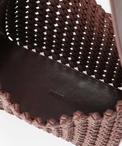 BARNYARDSTORM（バンヤードストーム）の「BARNYARDSTORM / SINBONO(シンボノ) / 編み込みショルダーBAG【一部店舗限定カラー】（ハンドバッグ・レディース・ブラック/ブラウン・FREE）」の19枚目の写真