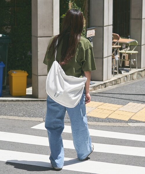 CIAOPANIC TYPY（チャオパニックティピー）の「【ユニセックス】メタルリングヘビーキャンバスショルダーバッグ（ショルダーバッグ・メンズ・アイボリー/ブラック・ONE SIZE）」の14枚目の写真