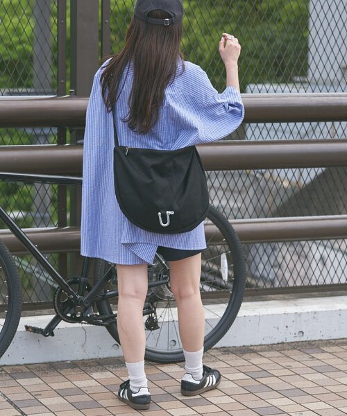 CIAOPANIC TYPY（チャオパニックティピー）の「【ユニセックス】メタルリングヘビーキャンバスショルダーバッグ（ショルダーバッグ・メンズ・アイボリー/ブラック・ONE SIZE）」の17枚目の写真