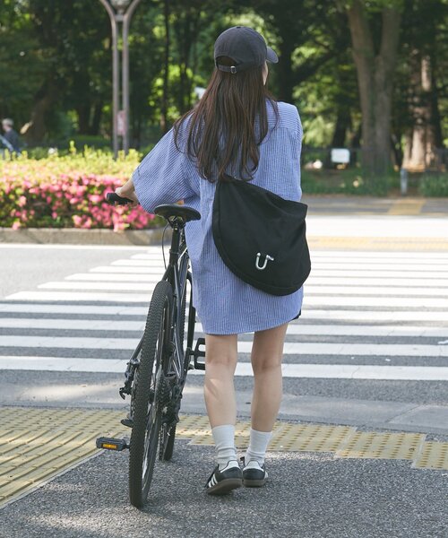 CIAOPANIC TYPY（チャオパニックティピー）の「【ユニセックス】メタルリングヘビーキャンバスショルダーバッグ（ショルダーバッグ・メンズ・アイボリー/ブラック・ONE SIZE）」の18枚目の写真