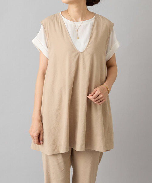 BEARDSLEY（ビアズリー）の「リネン混Ｕネックフレアベスト（ベスト・レディース・ブラック/ベージュ系その他/ベージュ系その他2・FREE）」の22枚目の写真