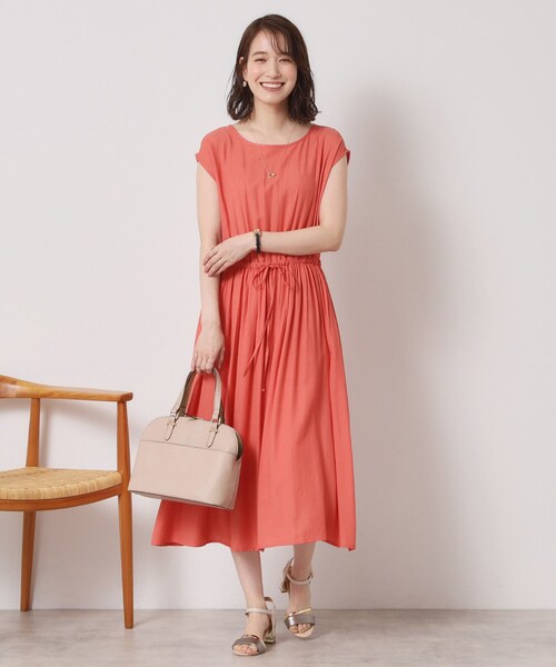 ITS'DEMO（イッツデモ）の「【さらりタッチ／手洗い可】強撚スラブブラウジングワンピース（ワンピース・レディース・ブラック/ブルーグリーン/ピンク系/サックスブルー・00）」の13枚目の写真