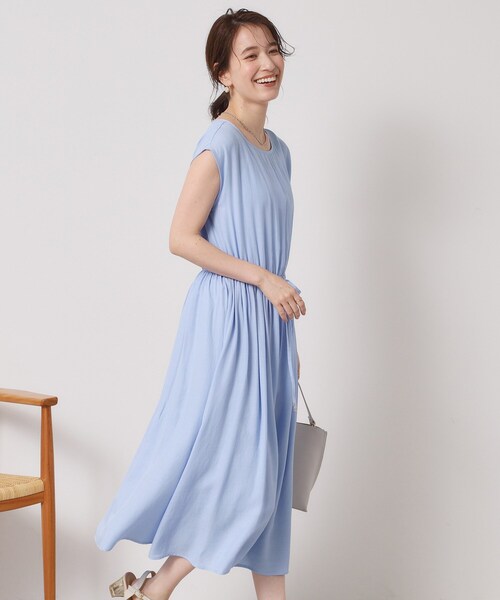 ITS'DEMO（イッツデモ）の「【さらりタッチ／手洗い可】強撚スラブブラウジングワンピース（ワンピース・レディース・ブラック/ブルーグリーン/ピンク系/サックスブルー・00）」の16枚目の写真