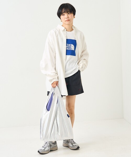 BAGGU（バグー）の「BAGGU/バグゥ STANDARD BAGGU メタリック ナイロン スタンダードバグゥ（エコバッグ/サブバッグ・レディース・シルバー/ゴールド/ピンク・ONE SIZE）」の9枚目の写真