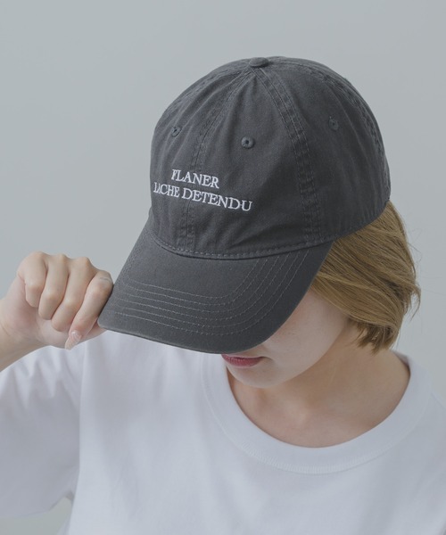 flaner(フラネ)の「flaner logo cap / flanerロゴキャップ(キャップ・レディース・ダークグレー/ネイビー・FREE)」の3枚目の写真