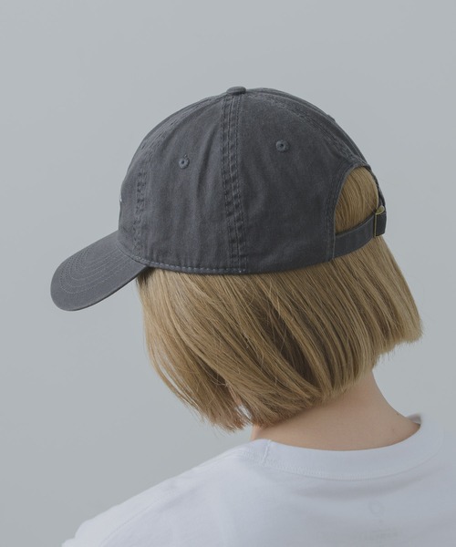 flaner(フラネ)の「flaner logo cap / flanerロゴキャップ(キャップ・レディース・ダークグレー/ネイビー・FREE)」の5枚目の写真