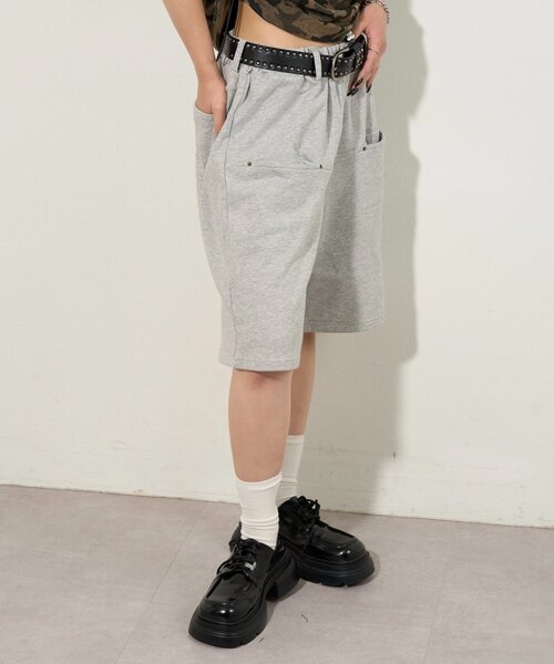 WHO'S WHO gallery（フーズフーギャラリー）の「スラッシュポケットスウェットハーフパンツ（スウェットパンツ・レディース・グレー/ブラック・FREE）」の12枚目の写真