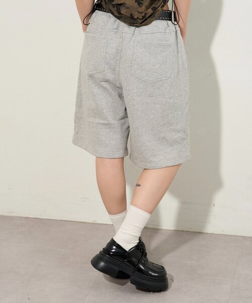 WHO'S WHO gallery（フーズフーギャラリー）の「スラッシュポケットスウェットハーフパンツ（スウェットパンツ・レディース・グレー/ブラック・FREE）」の17枚目の写真