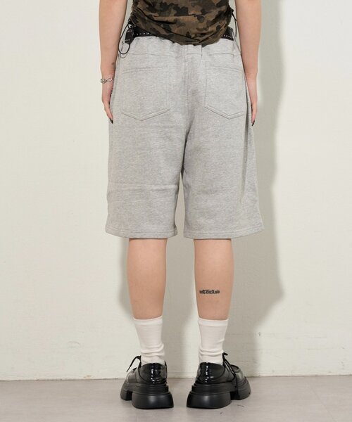 WHO'S WHO gallery（フーズフーギャラリー）の「スラッシュポケットスウェットハーフパンツ（スウェットパンツ・レディース・グレー/ブラック・FREE）」の10枚目の写真
