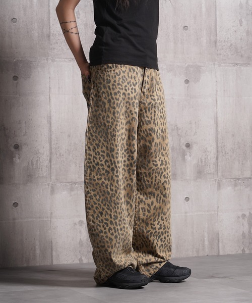 BIG CITY MARKET(ビッグシティマーケット)の「【D-LAND】レオパード バレルレッグパンツ / Leopard Barrel Leg Pants(その他パンツ・メンズ・カーキ/ベージュ・S/M)」の19枚目の写真