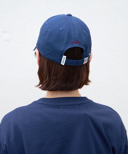 FFEIN（フェイン）の「【FFEIN(フェイン)】3段メッセージ刺繍キャップ / 刺繍　深めキャップ（キャップ・メンズ・レッド/ベージュ/ネイビー/ブラック/ブルー・FREE）」の15枚目の写真