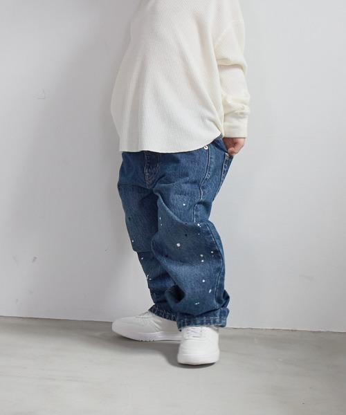 LOWRYS FARM（ローリーズファーム）の「デニムストレートパンツ　571650（デニムパンツ・キッズ・ライトブルー/ブラック/ブルー/ワンウォッシュ・110cm/120cm/130cm/140cm/150cm）」の3枚目の写真