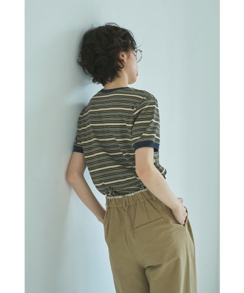 marjour（マージュール）の「RINGER BORDER TEE（Tシャツ/カットソー・レディース・オフホワイト/カーキ・M）」の12枚目の写真