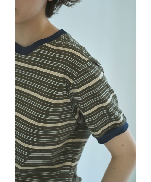 marjour（マージュール）の「RINGER BORDER TEE（Tシャツ/カットソー・レディース・オフホワイト/カーキ・M）」の13枚目の写真