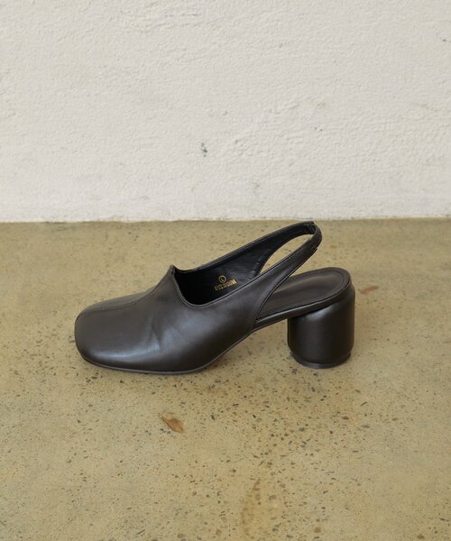 Omekashi（オメカシ）の「バックストラップパンプス（パンプス・レディース・ボルドー/ブラック・LARGE/MEDIUM/SMALL）」の7枚目の写真