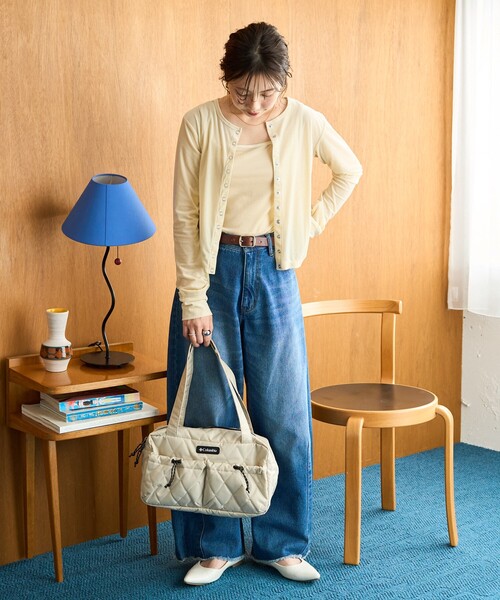 FREAK'S STORE(フリークスストア)の「限定展開 Columbia × FREAK'S STORE/コロンビア 別注 キルティング スクエア コード ポケット バッグ(ショルダーバッグ・レディース・ベージュ/ブラック/オリーブ・ONE SIZE)」の4枚目の写真