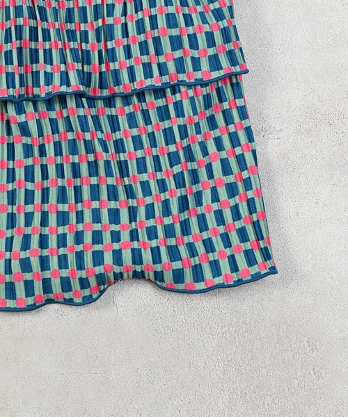 MARKEY'S（マーキーズ）の「ギンガムプリーツティアードワンピース（ワンピース・キッズ・ブラック系その他/グリーン系その他/ベージュ系その他・LL/L/M/S）」の10枚目の写真