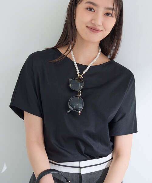 INDIVI(インディヴィ)の「【インナーとしても活躍!】シンプルTシャツ(Tシャツ/カットソー・レディース・サックスブルー/ブラック/キャメル/ホワイト・38/34/15 /13/05/19)」の3枚目の写真
