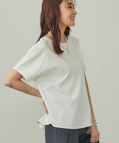 INDIVI(インディヴィ)の「【インナーとしても活躍!】シンプルTシャツ(Tシャツ/カットソー・レディース・サックスブルー/ブラック/キャメル/ホワイト・38/34/15 /13/05/19)」の8枚目の写真