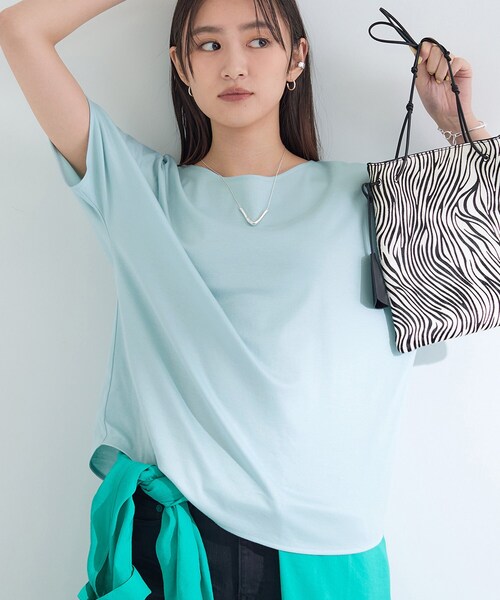 INDIVI(インディヴィ)の「【インナーとしても活躍!】シンプルTシャツ(Tシャツ/カットソー・レディース・サックスブルー/ブラック/キャメル/ホワイト・38/34/15 /13/05/19)」の18枚目の写真