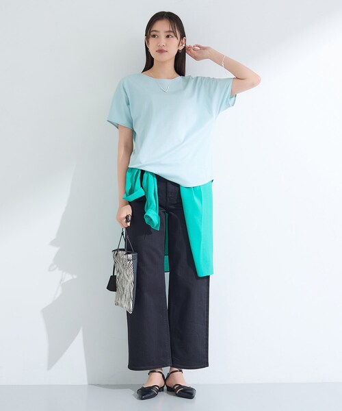 INDIVI(インディヴィ)の「【インナーとしても活躍!】シンプルTシャツ(Tシャツ/カットソー・レディース・サックスブルー/ブラック/キャメル/ホワイト・38/34/15 /13/05/19)」の20枚目の写真