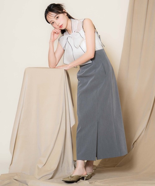 NOELA(ノエラ)の「チェーンサス付きタイトスカート(スカート・レディース・モカ/グレー/ベージュ・M/S)」の8枚目の写真