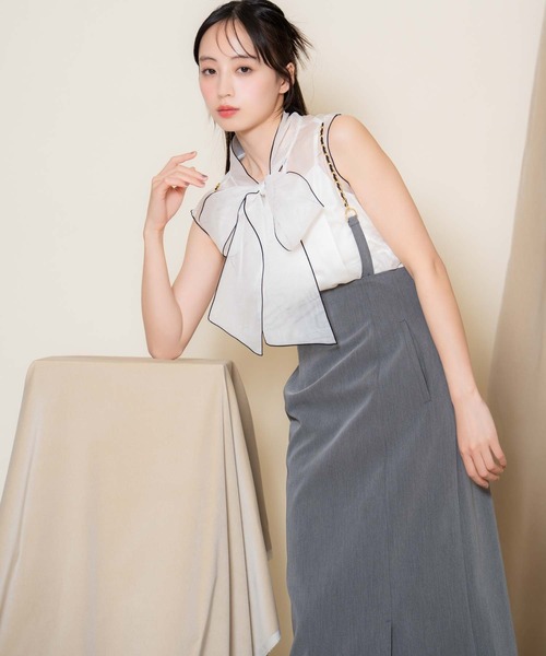 NOELA(ノエラ)の「チェーンサス付きタイトスカート(スカート・レディース・モカ/グレー/ベージュ・M/S)」の9枚目の写真