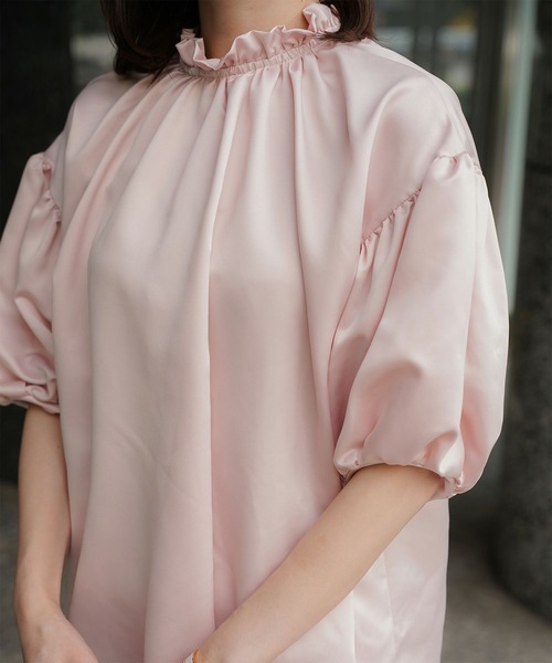 HUIT bouquet（ユイット）の「2way サテン ブラウス HUIT（シャツ/ブラウス・レディース・ピンク/アイボリー/ブラック・M）」の9枚目の写真